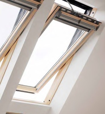 ПОКРИВНИ ПРОЗОРЦИ VELUX INTEGRA GGL 307021 и GGU 007021 С ДИСТАНЦИОННО УПРАВЛЕНИЕ - ПРЕМИУМ