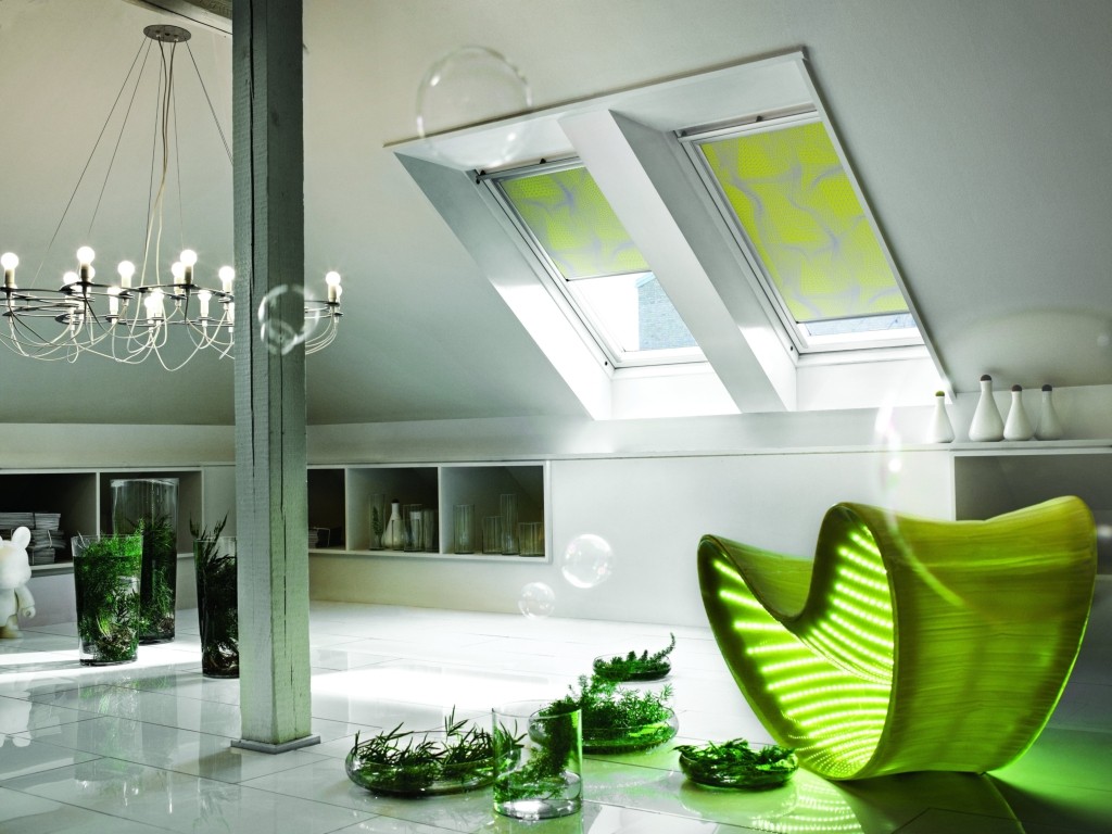 Пропускащи РОЛЕТНИ ЩОРИ VELUX  RFL, RHL