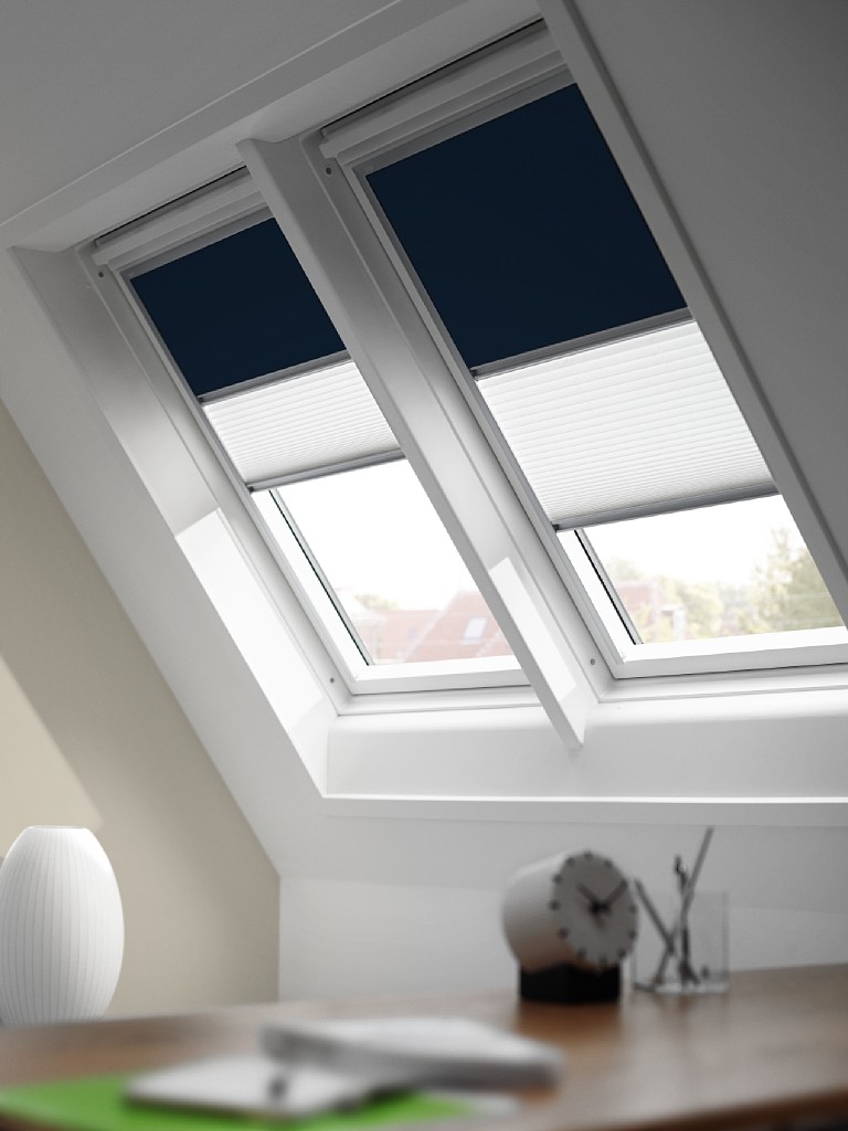 ЗАТЪМНИТЕЛНИ ЩОРИ VELUX  DKL