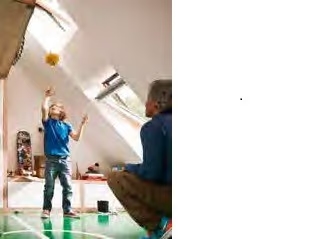 ПОКРИВНИ ПРОЗОРЦИ VELUX GLL 1061 С ГОРНО УПРАВЛЕНИЕ - СТАНДАРТ ПЛЮС