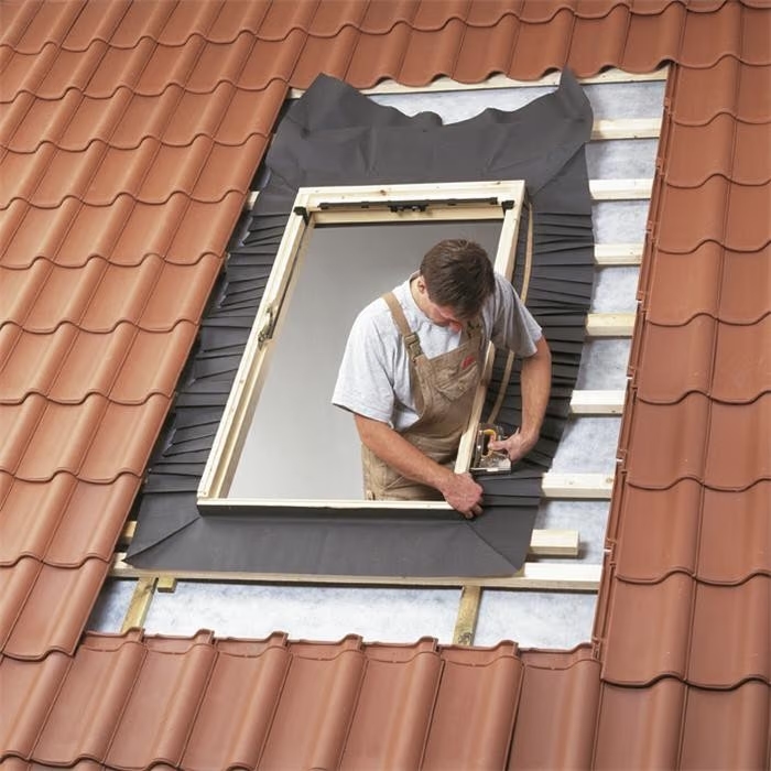 ПОКРИВНИ ОБШИВКИ VELUX