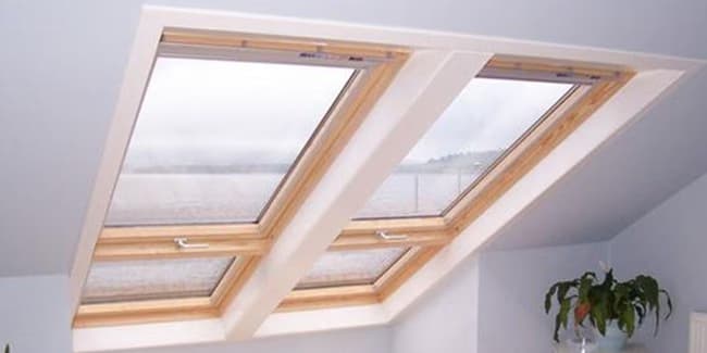 ПОКРИВНИ ПРОЗОРЦИ VELUX GPL 3070 и GPU 0070 С ДОЛНО УПРАВЛЕНИЕ ПРЕМИУМ
