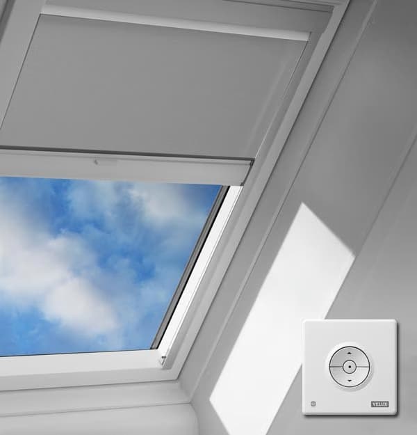 ВЕНЕЦИАНСКИ ЩОРИ VELUX PAL