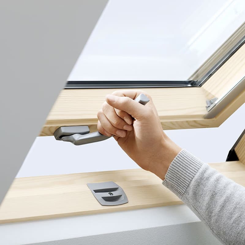 Покривен прозорец VELUX GLL 1061B Стандарт Плюс MК06 78х118см с долно управление